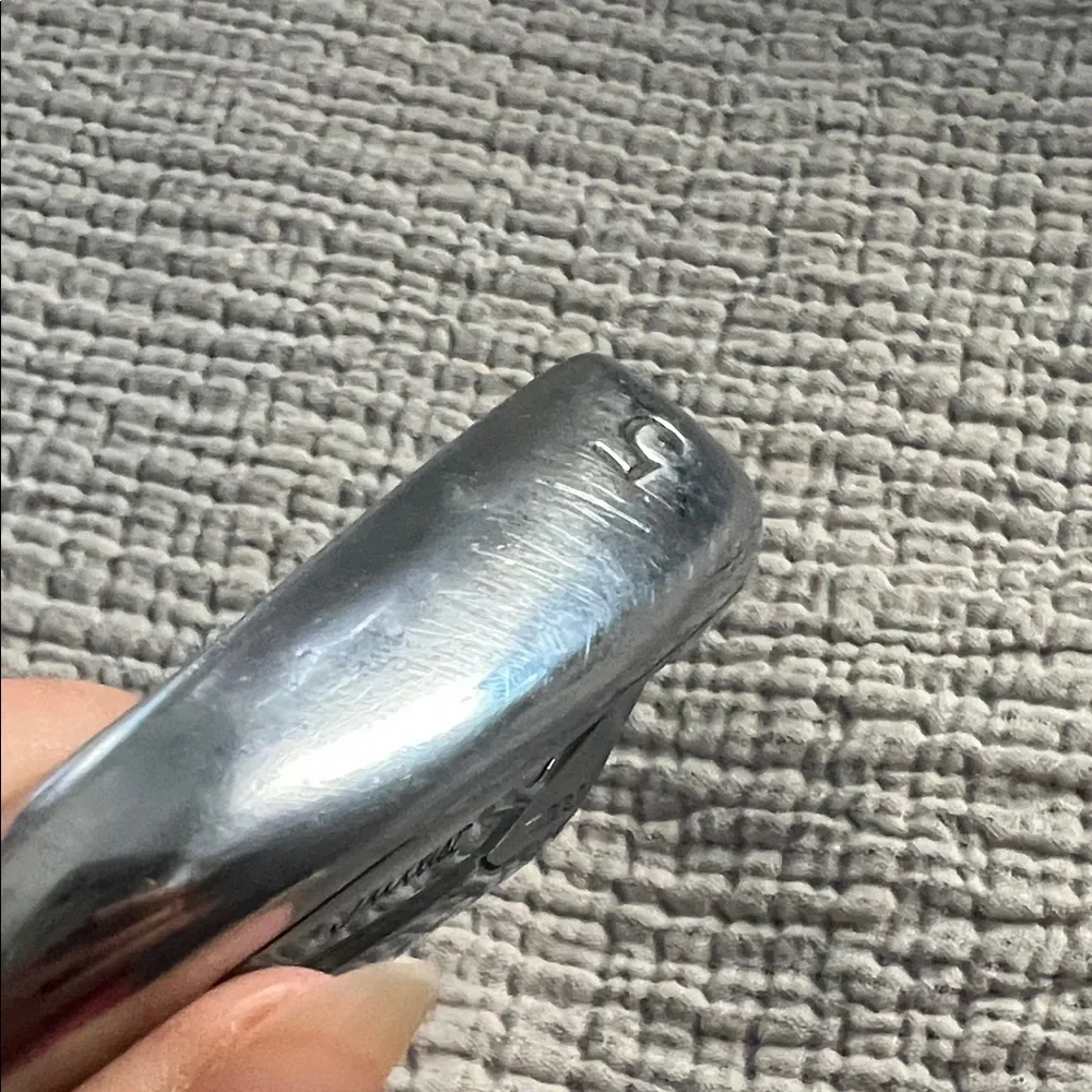 Titleist T200 5 iron club head (lefty) - Picture 6 of 6